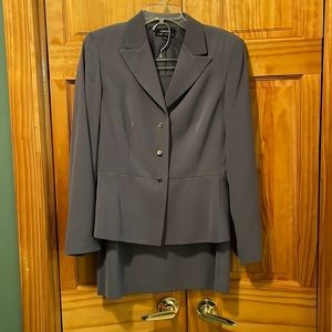 Giorgio Sant’Angelo Gray Womens Suit